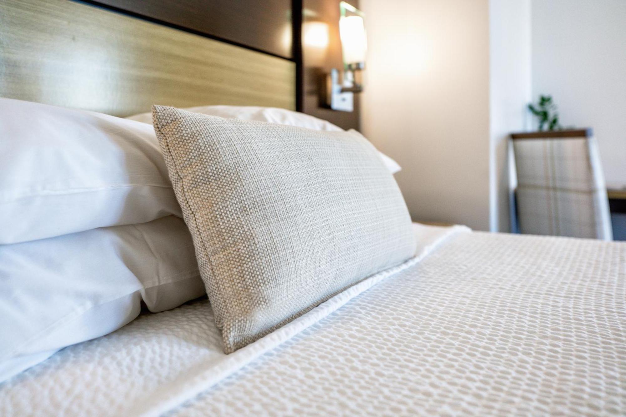 Hotel Little By The Bay Newport